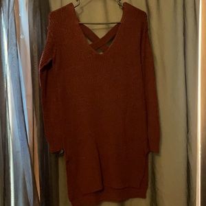 Long sweater maroon